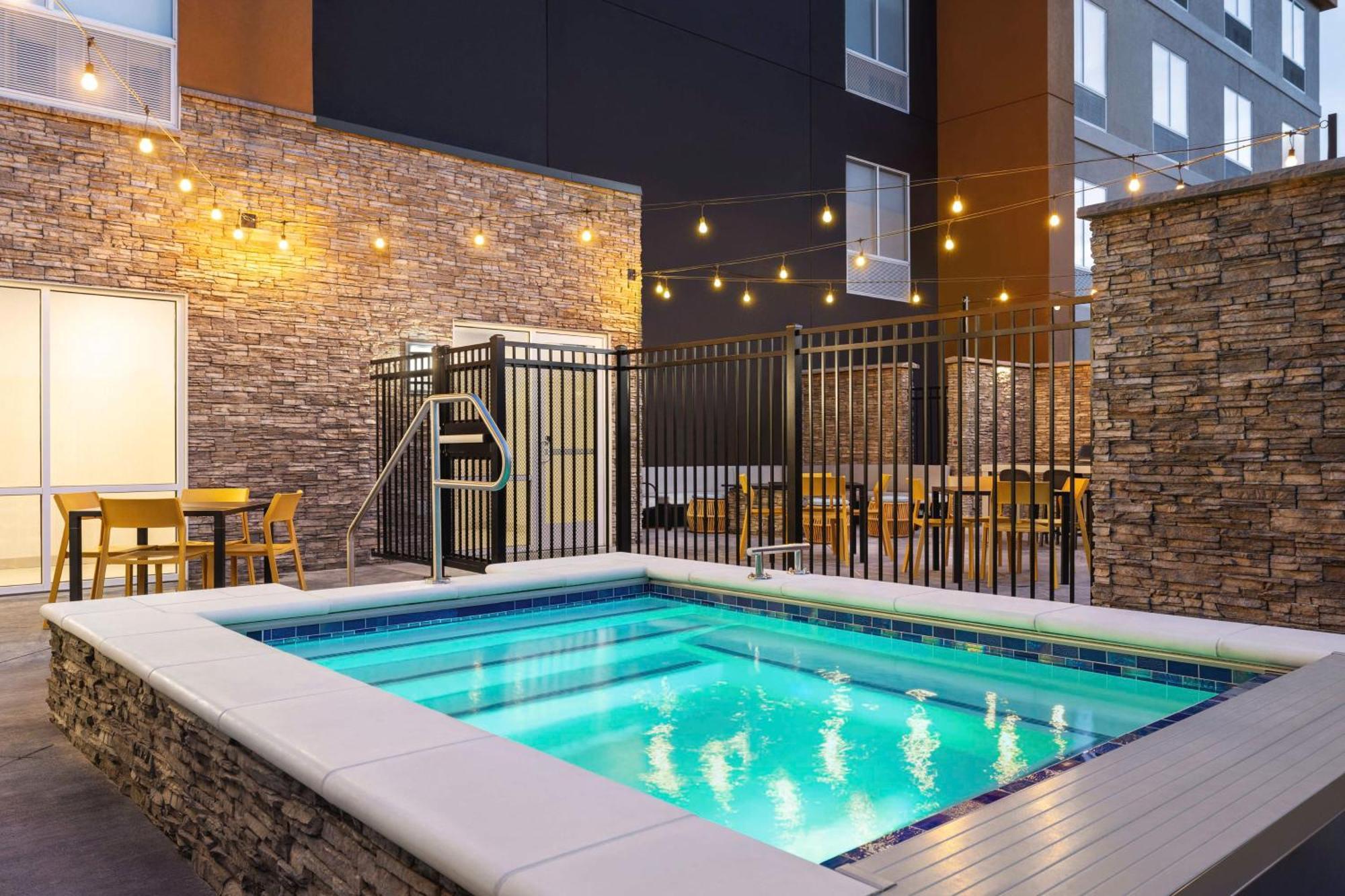 Home2 Suites Livingston Yellowstone Eksteriør billede